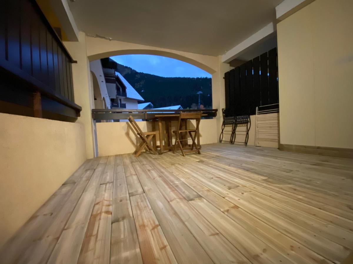 Poutran 2, Studio 4 Personnes Au Pied Des Pistes Avec Grande Terrasse Oz Екстер'єр фото